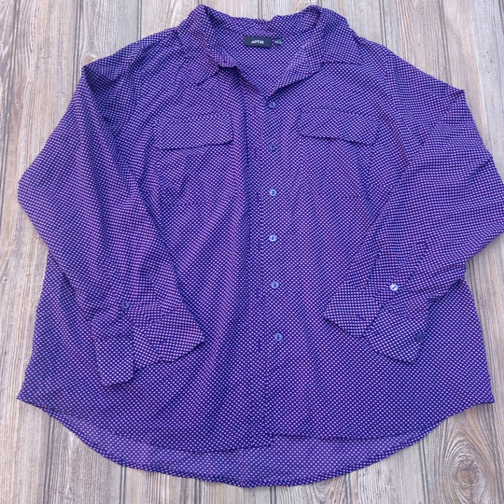 Chic Purple Silky Patterned Button Down Front Blo… - image 2